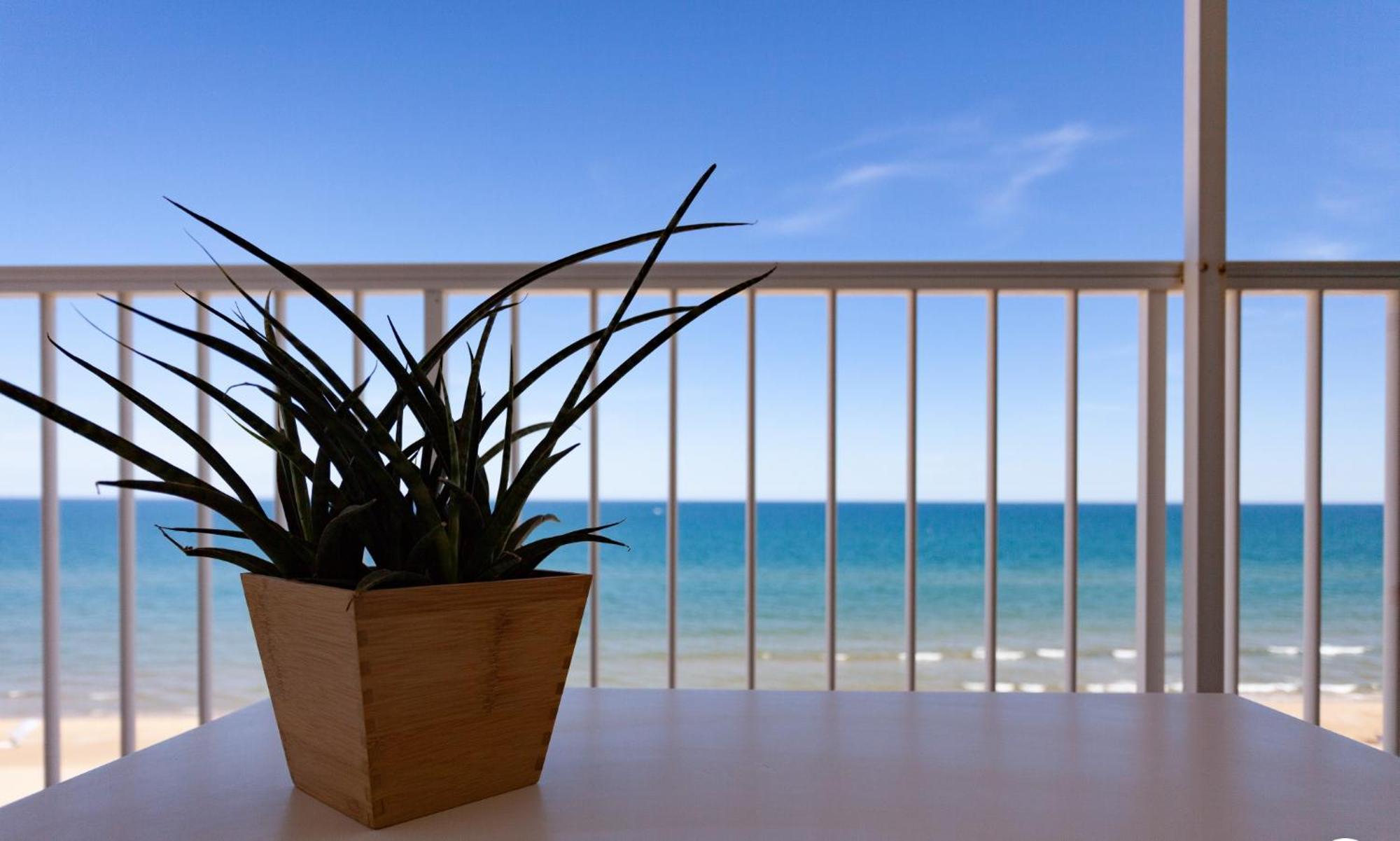 Apartamento Primera Linea De Playa Bellreguard Esterno foto